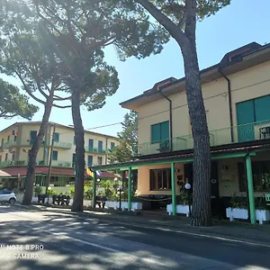 Hotel Dependance, Montecatini-Terme
