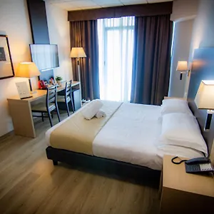 4* Hotel Tuscany