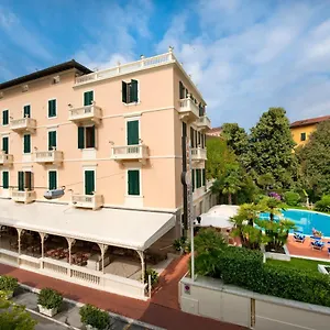 Отель Parma E Oriente Wellness &